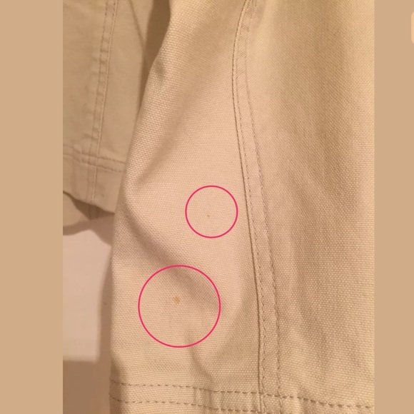DKNY cream blazer. Size 6 - Picture 6 of 7